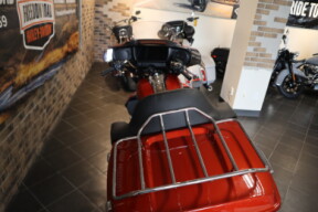 2025 Street Glide™ Ultra (FLHXU) thumb 2