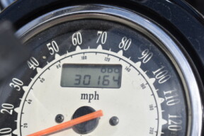 2019 Kawasaki Vulcan® 900 Custom VN900C thumb 3