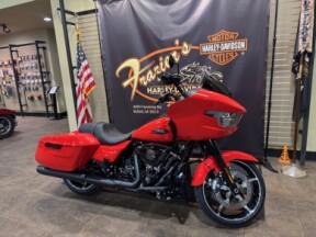 2026 Harley-Davidson® Road Glide® Blood Orange Black Trim thumb 3
