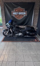 2026 Harley-Davidson® Street Glide® Liberty Enthusiast Midnight Ember Chrome Trim thumb 0