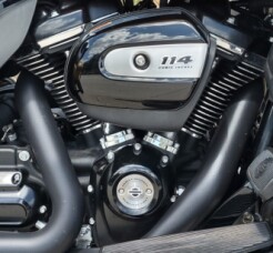 Harley-Davidson® Road Glide® Limited 2023 thumb 2