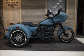 2024 Road Glide 3 (FLTRT) thumb 1