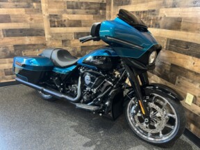 2026 Harley-Davidson® Street Glide® Teal Thunder / Vivid Black FLHX thumb 3