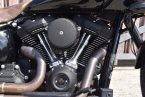 2024 Harley-Davidson® Low Rider® ST FXLRST thumb 3