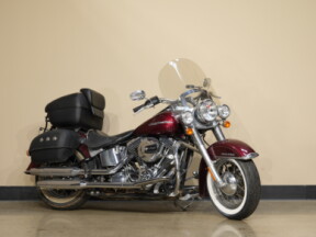 FLSTN 2017 Softail® Deluxe thumb 2