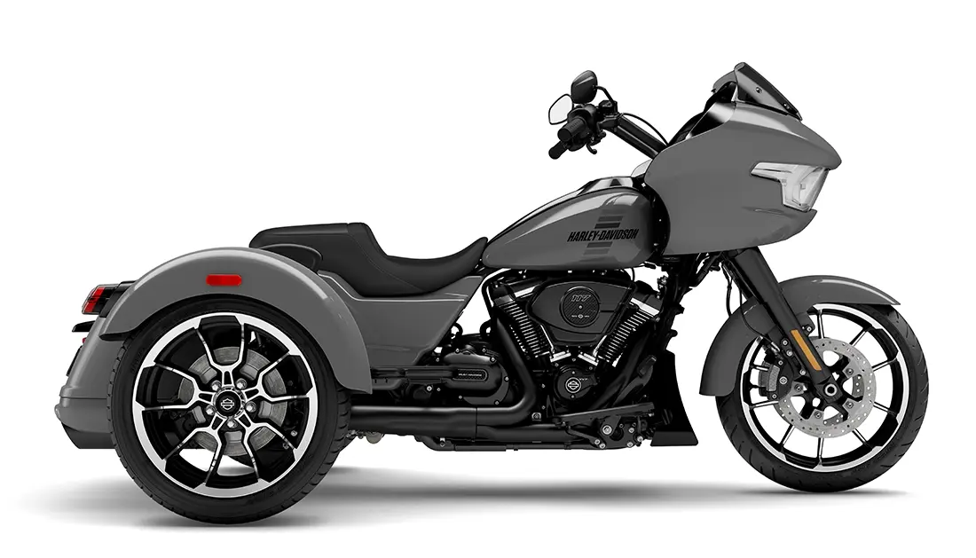 Road Glide 3 | Falcons Fury Harley-Davidson