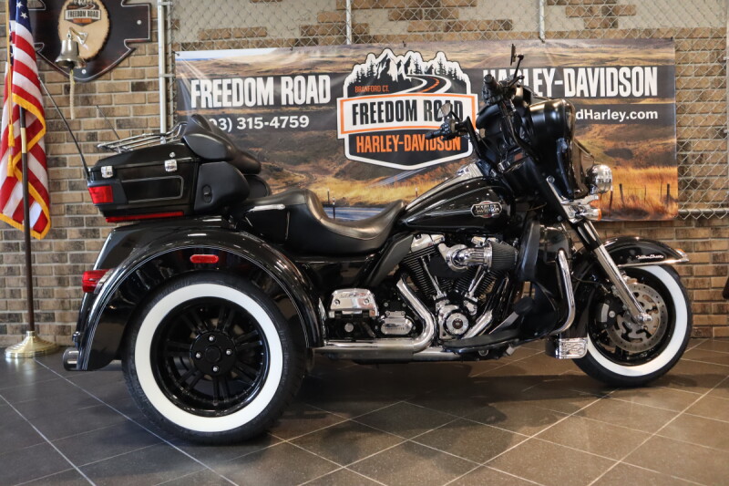 2010 Tri Glide® Ultra Classic® (FLHTCUTG)