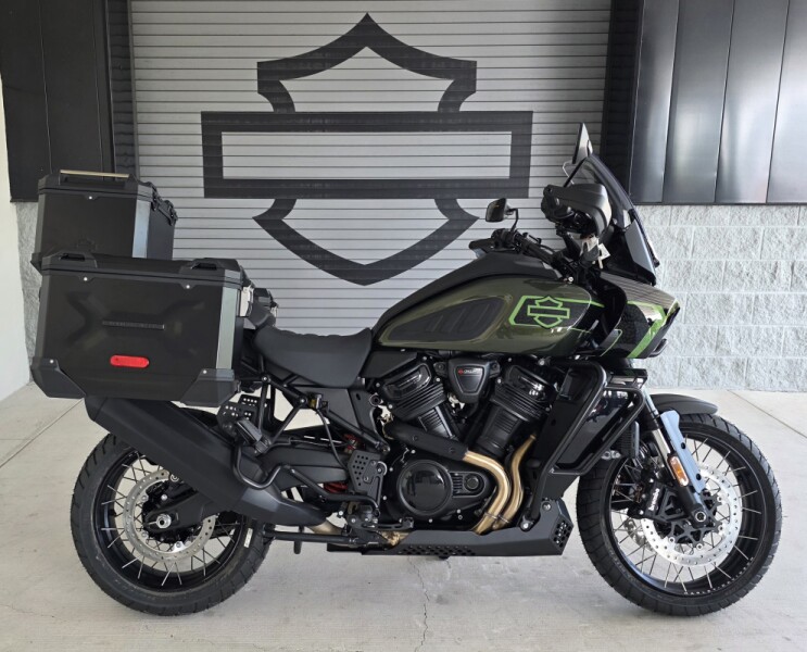 2026 Harley-Davidson® Pan America 1250 Limited Olive Steel Metallic