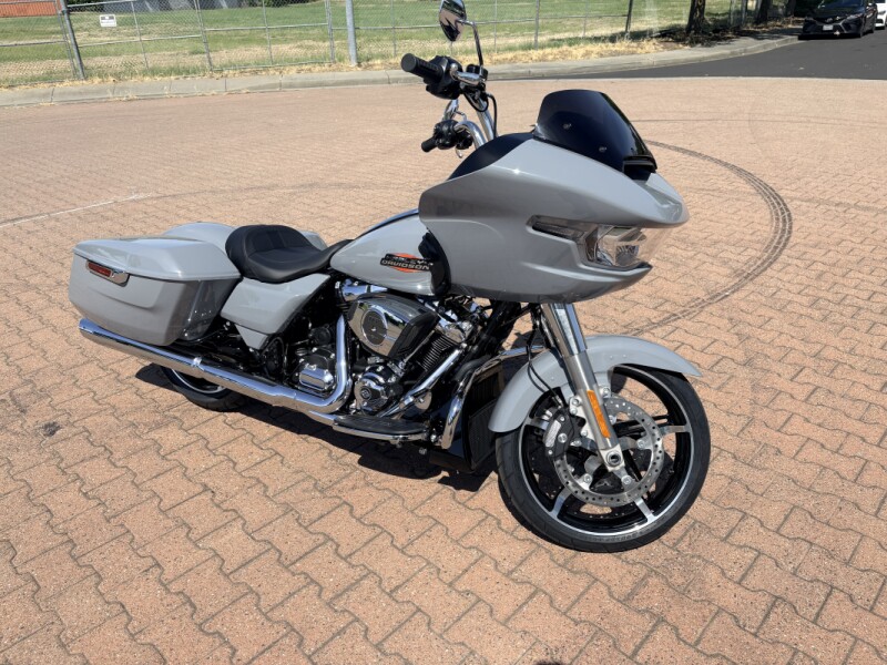 FLTRX 2026 Road Glide®