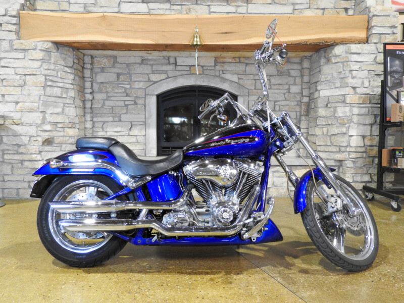  2004 FXSTDSE2