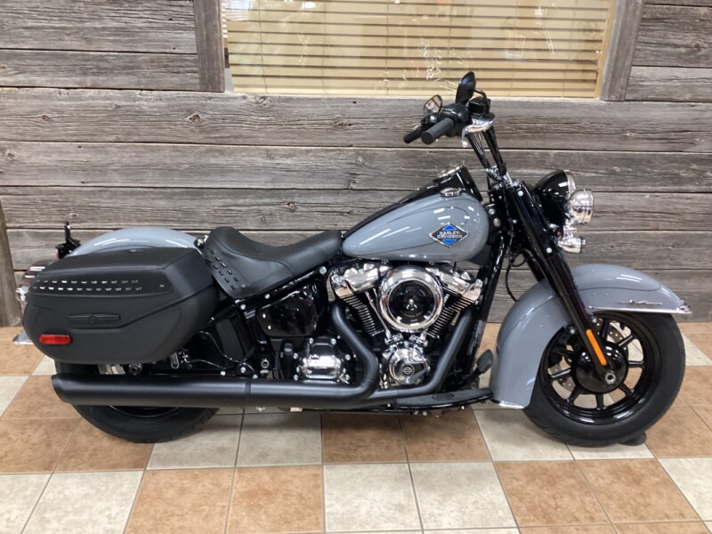 2026 Harley-Davidson® Heritage Classic Dark Billiard Gray Black Cast Wheels