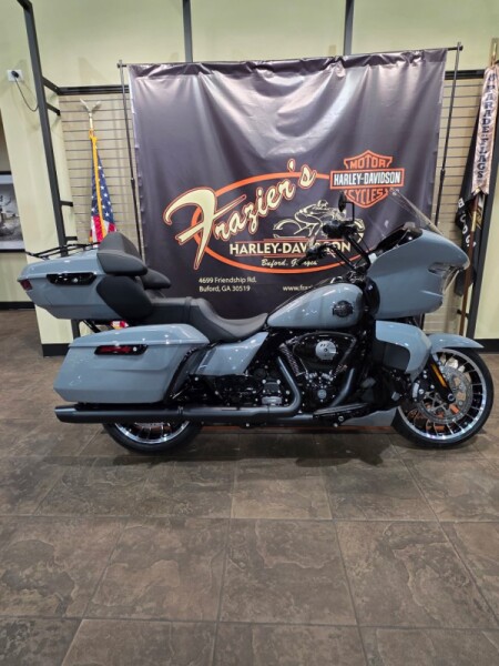 2026 Harley-Davidson® Road Glide Limited Dark Billiard Gray - Black Finish