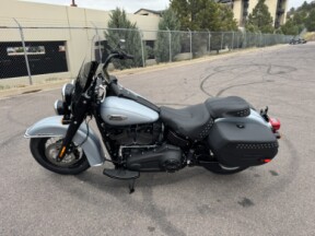 2024 Harley-Davidson® Heritage Classic thumb 0