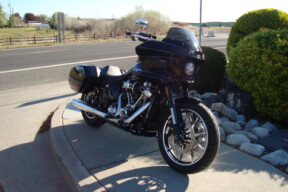 2025 Harley-Davidson® Low Rider® ST Vivid Black thumb 2