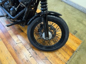 2018 Harley-Davidson® Street Bob® Vivid Black thumb 0