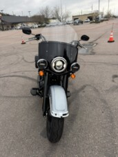 2024 Harley-Davidson® Heritage Classic thumb 2