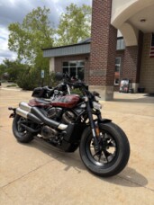 Harley-Davidson® Sportster™ S 2024 RH1250S RED ROCK thumb 2