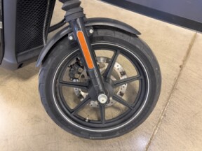 XG750 2015 Street™ 750 thumb 2