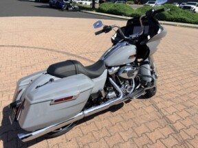 FLTRX 2026 Road Glide® thumb 0