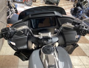 2026 Harley-Davidson® Road Glide® Dark Billiard Gray Black Trim thumb 2