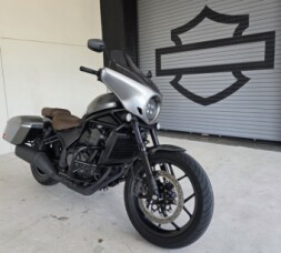 2025 Honda Rebel® 1100T Gray Metallic thumb 3