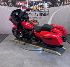 2026 FLTRX Road Glide® thumb 1
