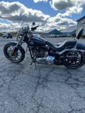 2013 Harley-Davidson® Breakout® Vivid Black thumb 2