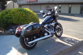 2025 Harley-Davidson® Low Rider® ST Vivid Black thumb 0