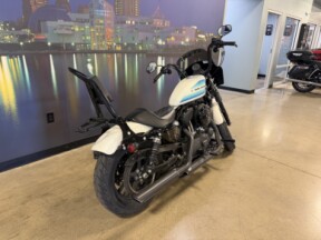 XL 1200NS 2019 Iron 1200™ thumb 0
