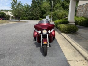 FLHTCUTG 2010 Tri Glide® Ultra Classic® thumb 0