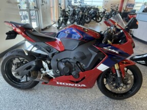 2024 Honda CBR1000RR ABS CBR1000RAR thumb 3