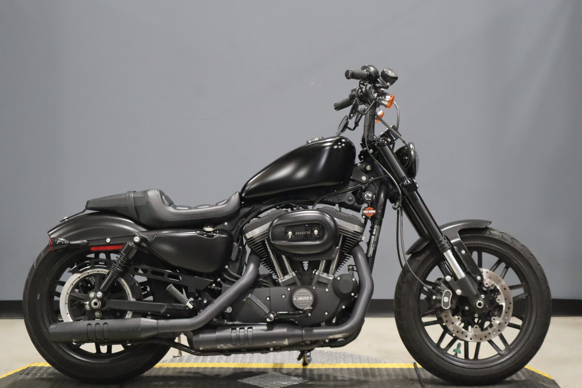 2019 Harley-Davidson® Roadster™ XL1200R