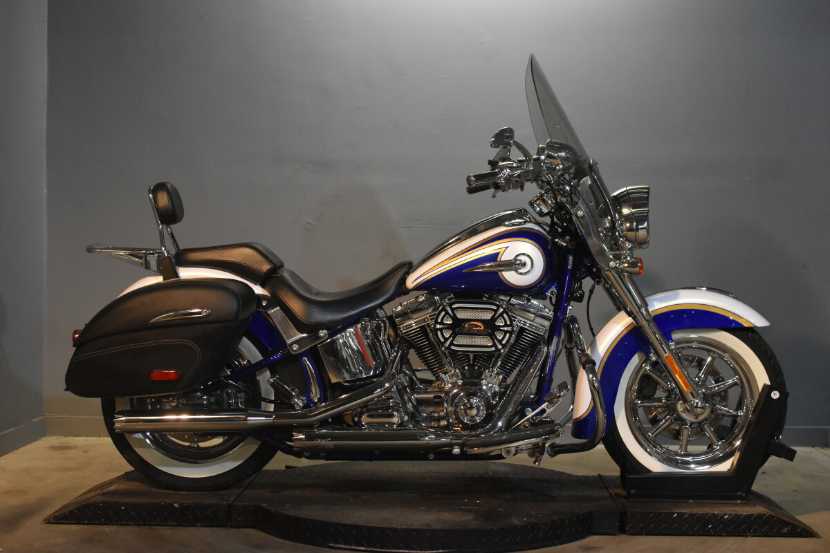 2020 Harley-Davidson® CVO™ Street Glide® FLHXSE | MotorCity Harley