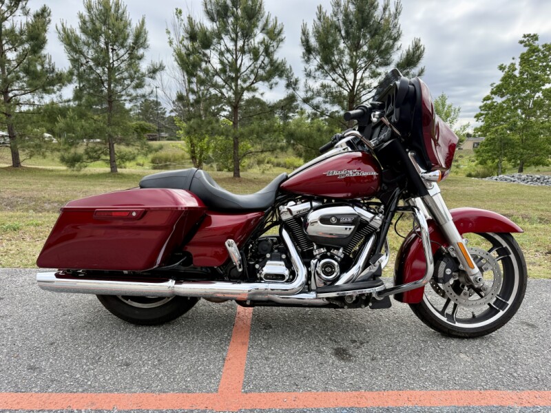 2017 Harley-Davidson® Street Glide® FLHX