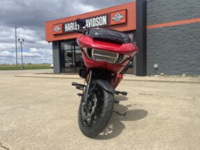 2025 Harley-Davidson® CVO™ Road Glide™ ST Rally Red thumb 2