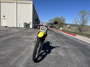 2015 Suzuki DR200S  thumb 2