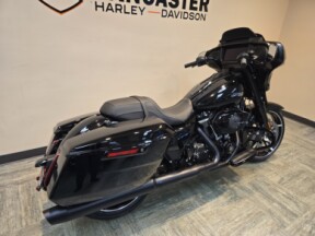 2026 Harley-Davidson® Street Glide® Vivid Black Black Trim FLHX thumb 3