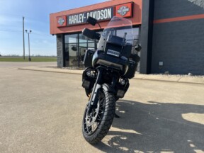 2026 Harley-Davidson® Pan America 1250 Limited Olive Steel Metallic thumb 2