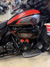 Harley-Davidson® CVO Street Glide Limited 2026 FLHXLSE 34604643 CITRUS HEAT thumb 1