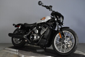 2024 Harley-Davidson® Nightster™ Special RH975S thumb 2