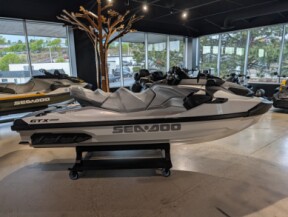 2026 Sea-Doo GTX Limited 325 WHITE thumb 1