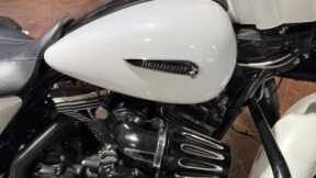 2011 Harley-Davidson® Street Glide® thumb 3