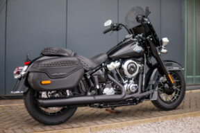 2025 Harley-Davidson Heritage Classic thumb 1