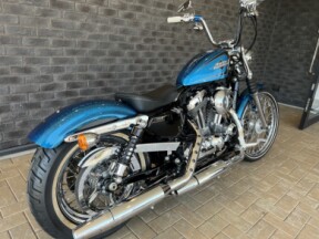 2015 Harley-Davidson® Seventy-Two® Hard Candy Cancun Blue Flake thumb 2