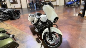2011 Harley-Davidson® Street Glide® thumb 2