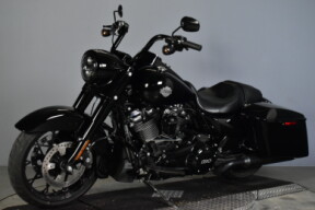 2025 Harley-Davidson® Road King™ Special FLHRXS thumb 0