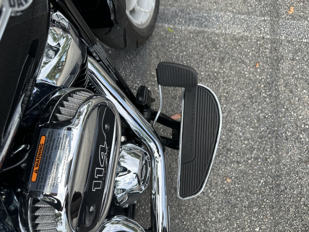 2024 Harley-Davidson® Fat Boy® 114 Billiard Gray, photo 10