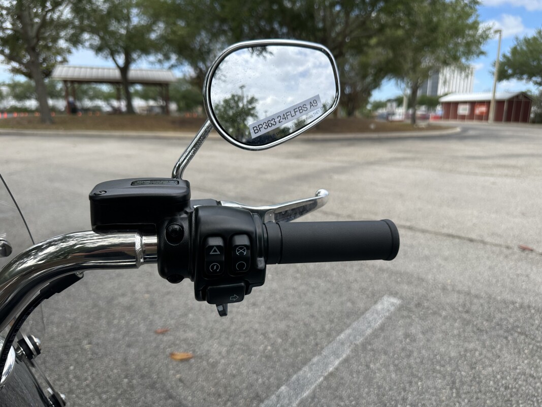 2024 Harley-Davidson® Fat Boy® 114 Billiard Gray, photo 11