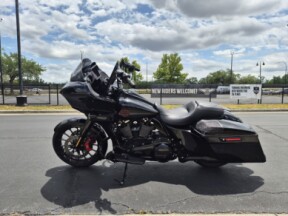 FLTRXS 2019 Road Glide® Special thumb 0