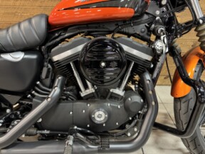 2020 Harley-Davidson® Iron 883™ Scorched Orange/Silver Flux XL883N thumb 2